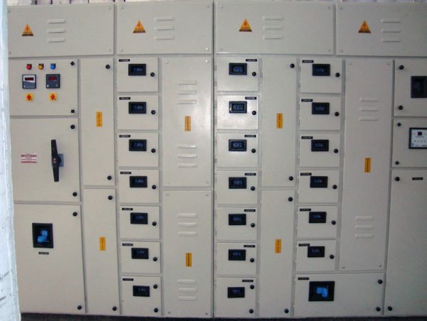 Distribution Panel